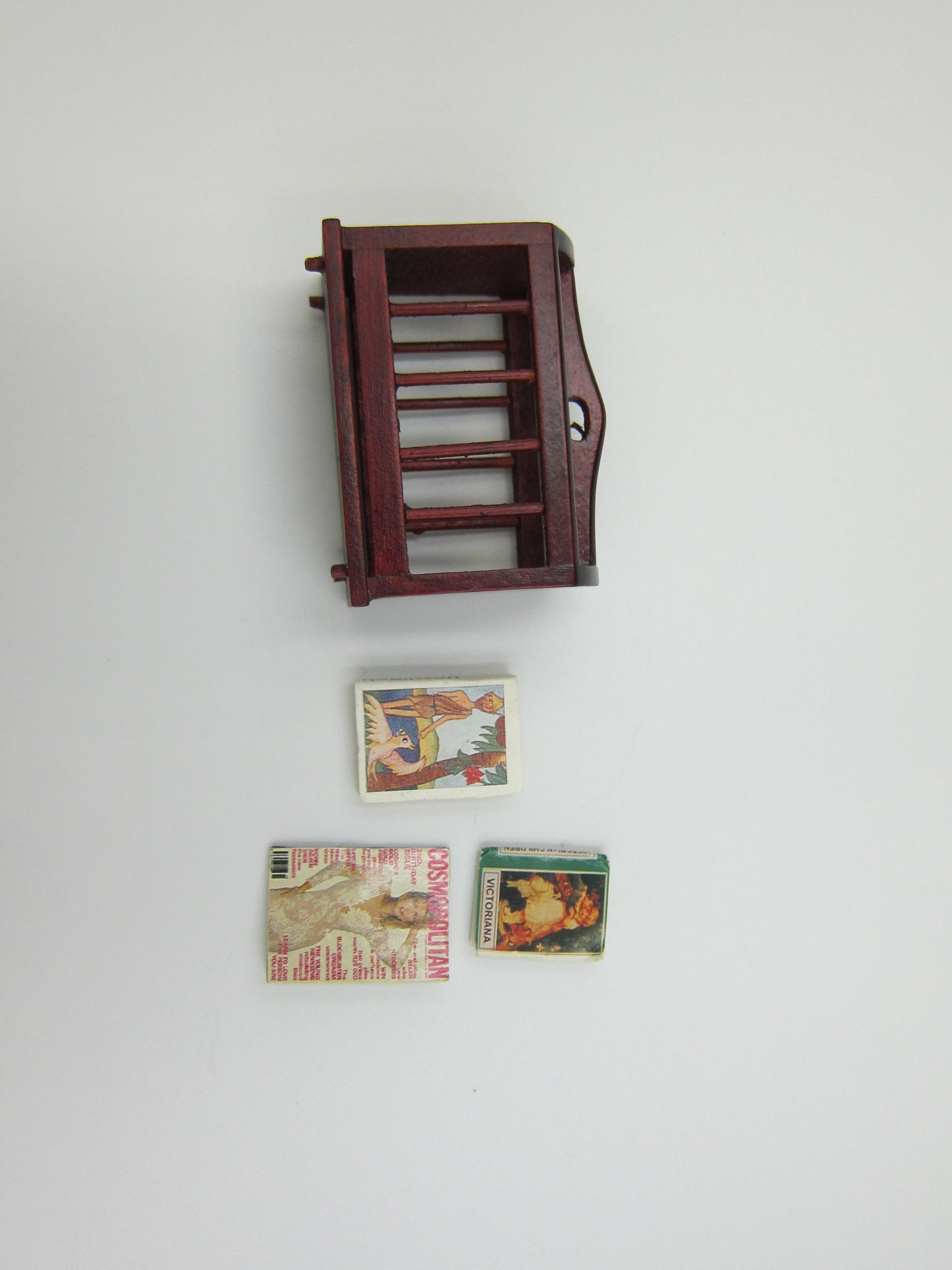 Magazine Rack PAT1037