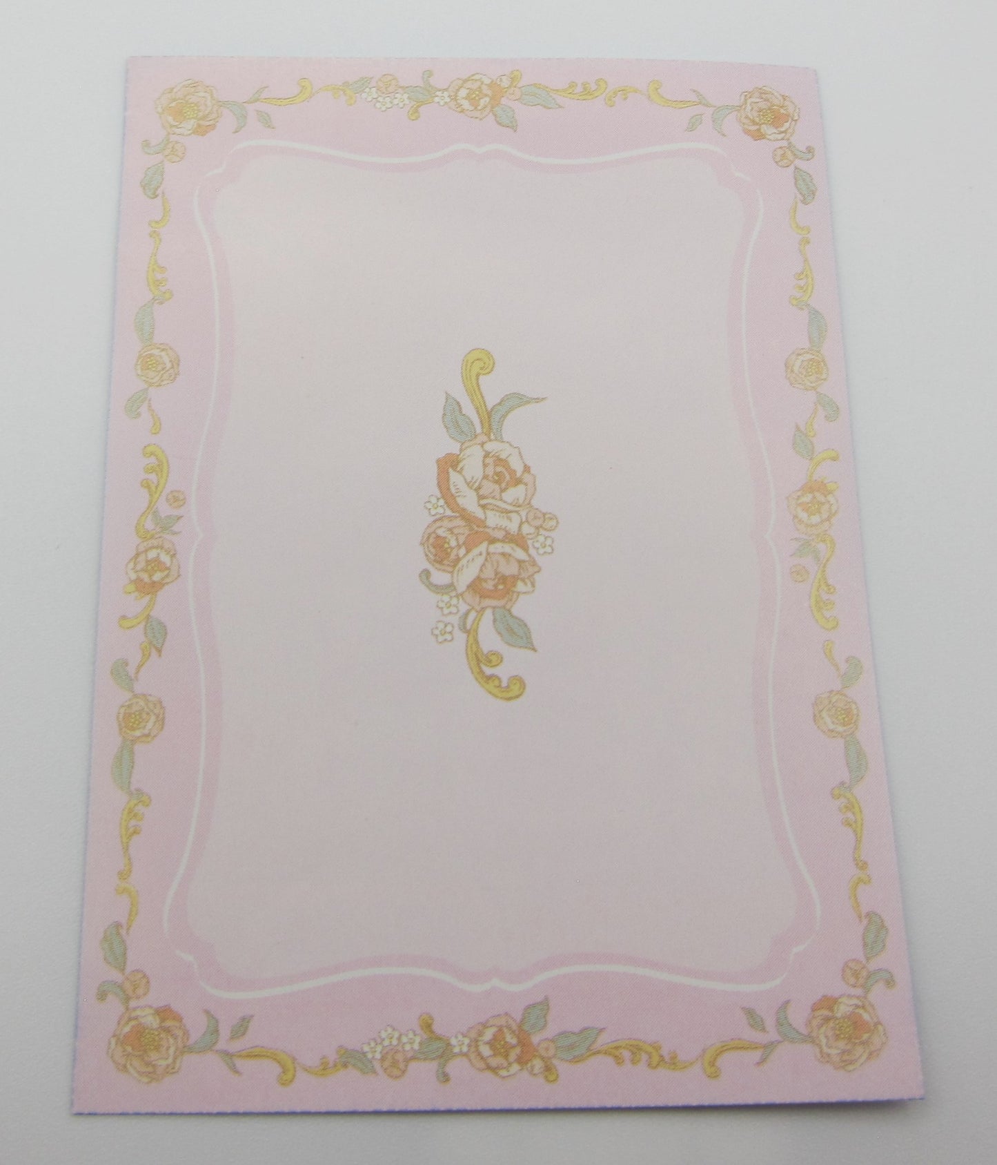 Glossy Tablecloth PAT1391
