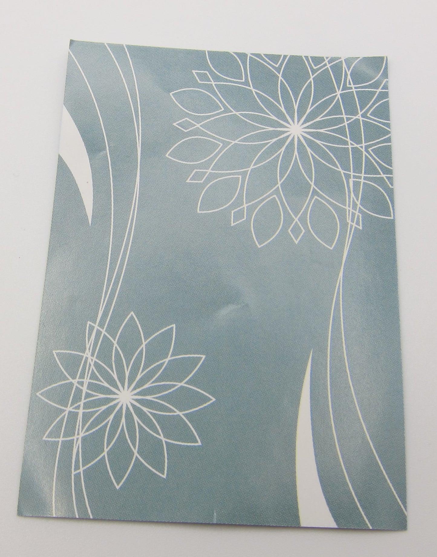 Glossy Tablecloth PAT1579