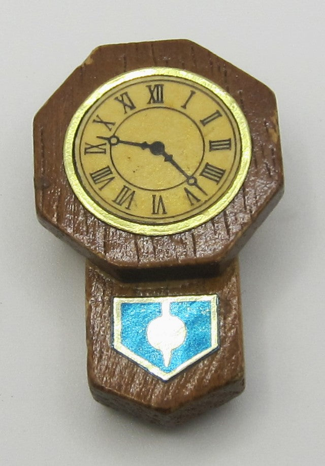 Wooden Clock PAT1698