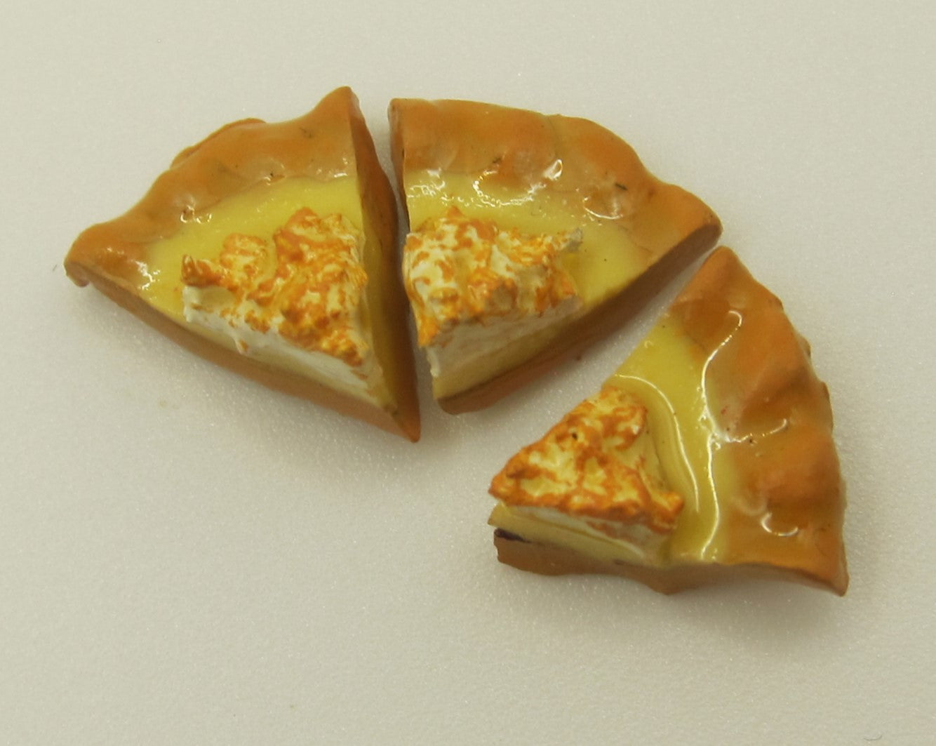 3 x Cream Vanilla Cake Slices PAT1840