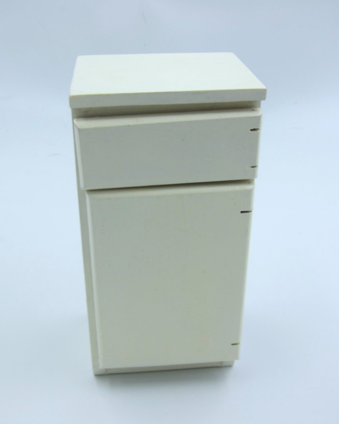 PAT993 Fridge