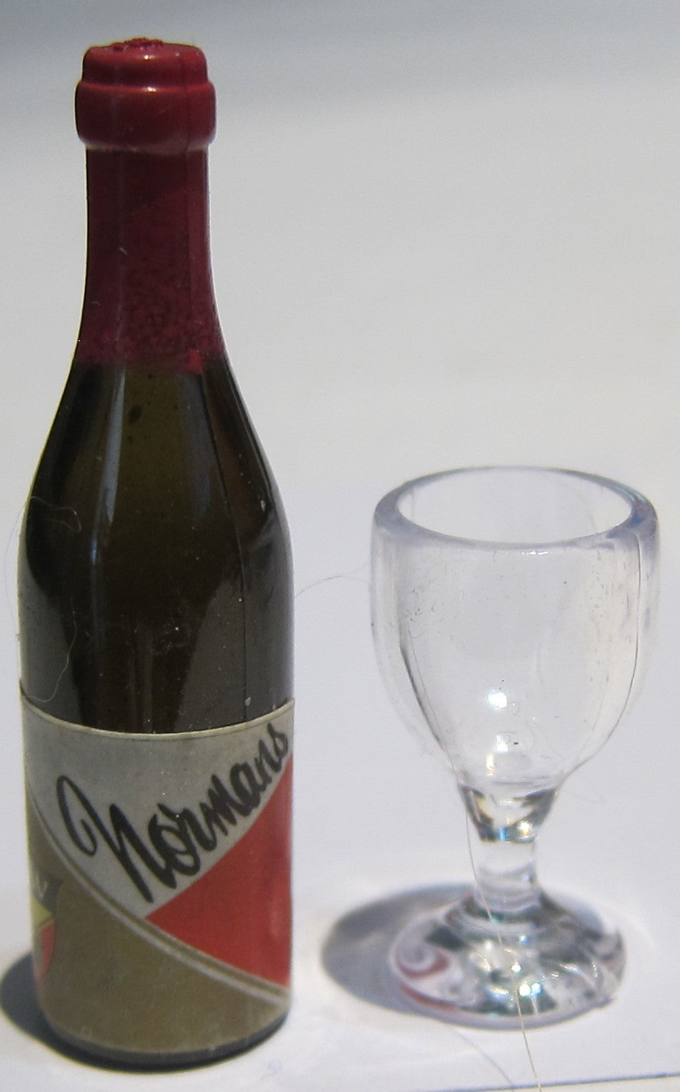 One Magnum and a Glass PAT587