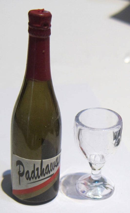 One Magnum and a Glass PAT591
