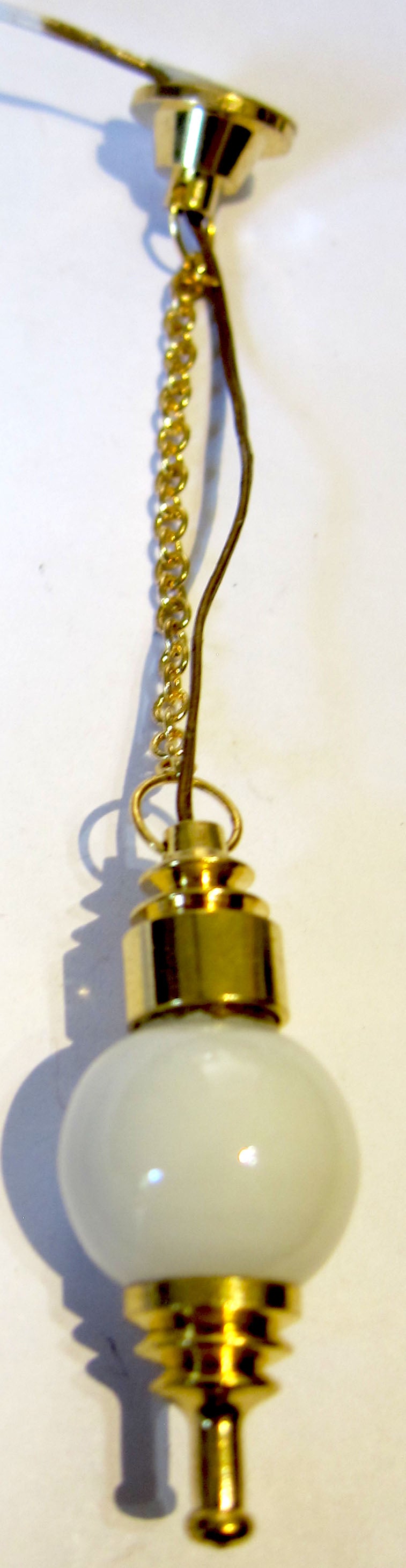 Hanging white globe fitting CK3377