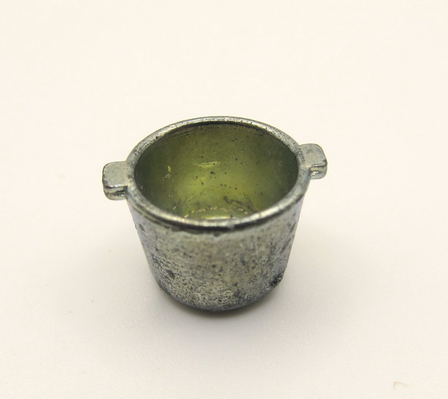 Small Metal Pot PAT1129