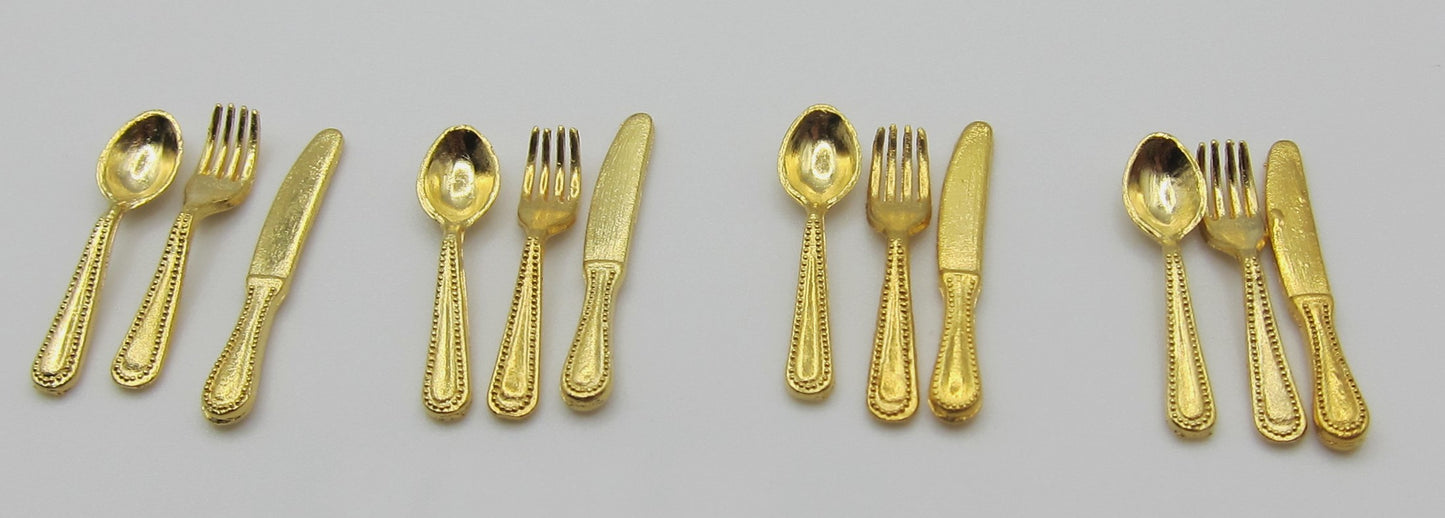 4 Sets of Golden-colored Utensils PAT1365