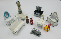 Assortment of 13 Metal Miniatures PAT863