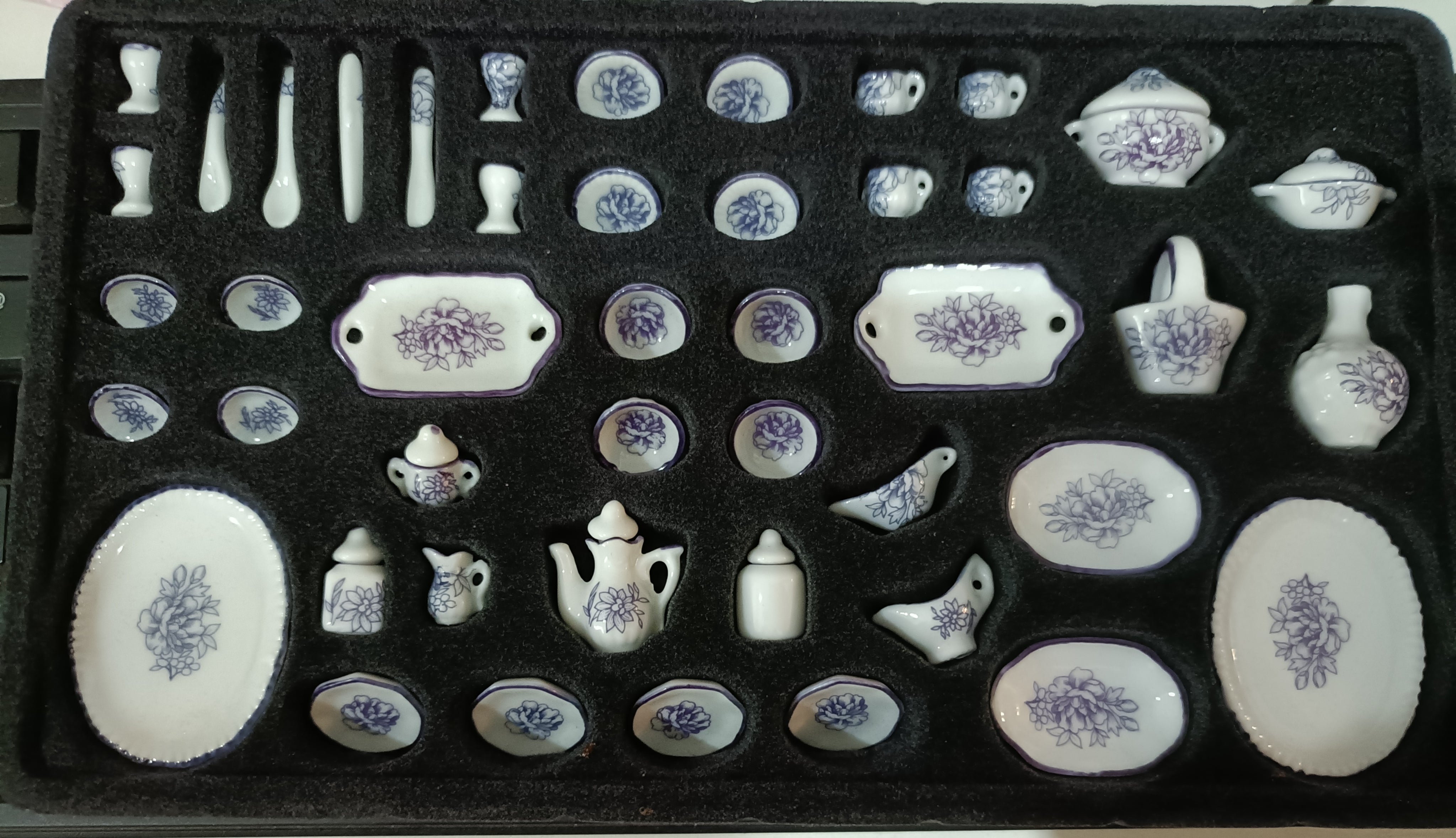 51 Piece China Dinnerware Set NCRBD21 – The Miniature House