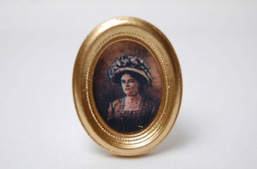 Small Resin Framed Painting JOS5851